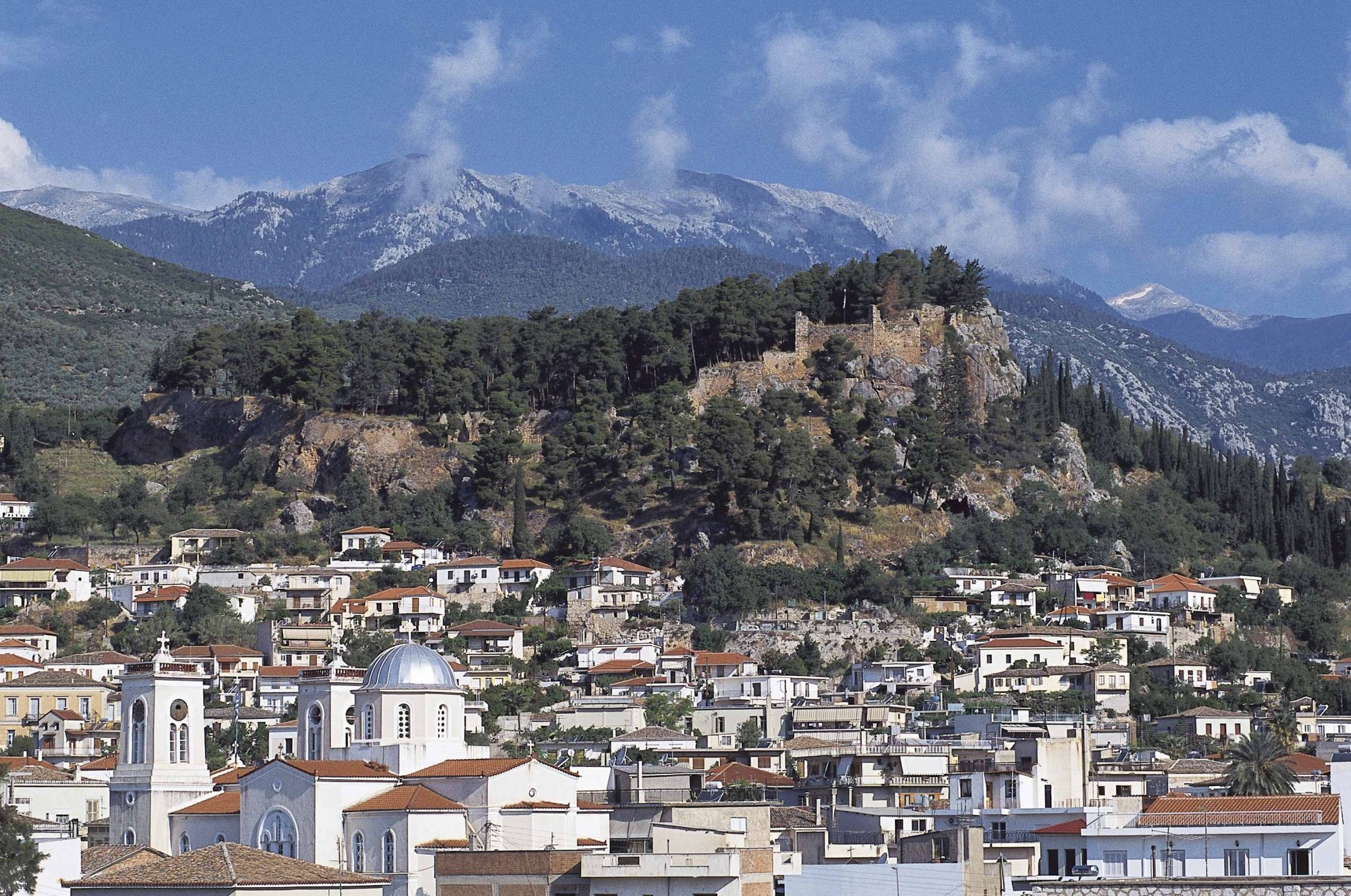 Εξερεύνηση του κάστρου της Άμφισσας
